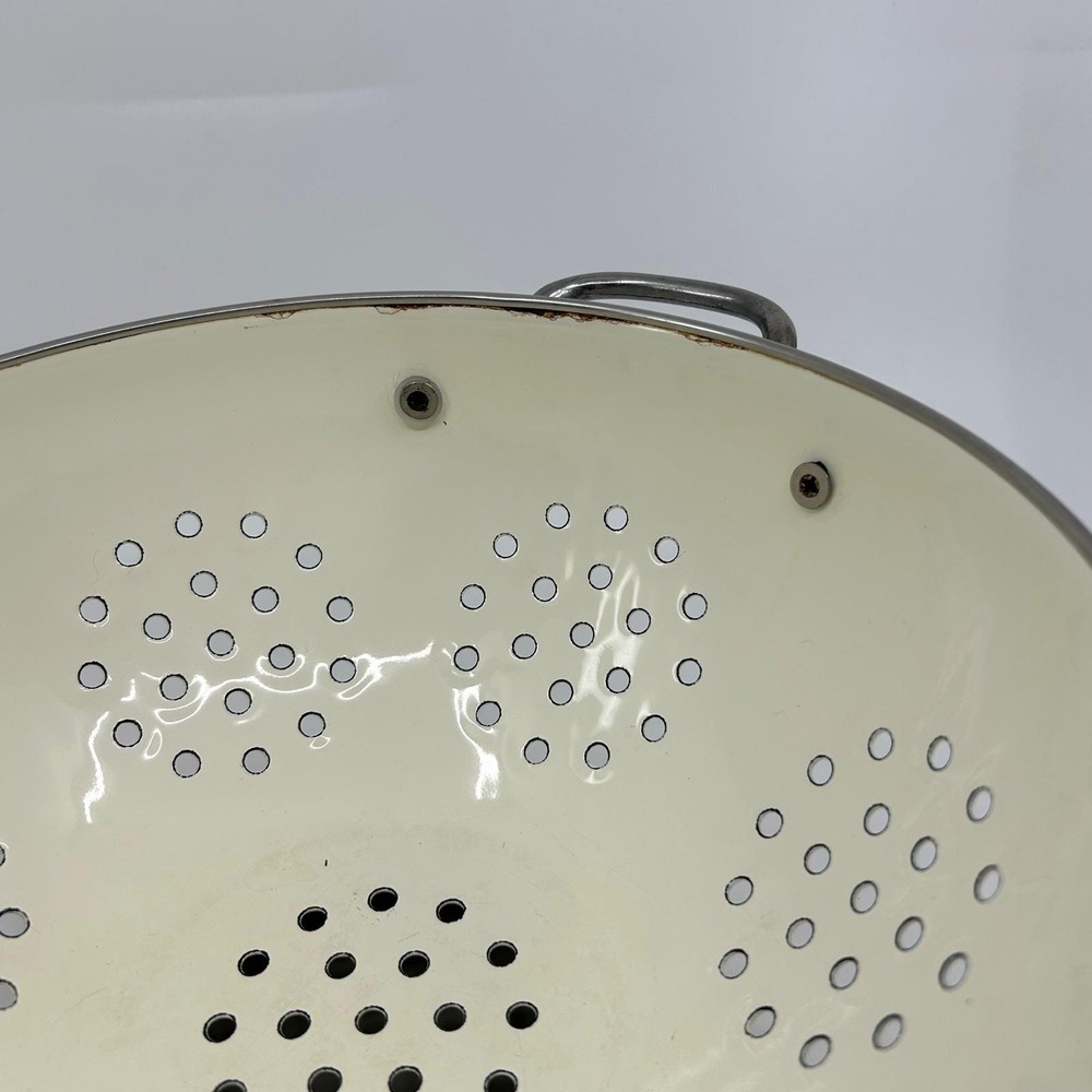 Vintage Marmalade Goose Colander Strainer Enamel Blue Bowed Heart Cottagecore - Picture 15 of 17